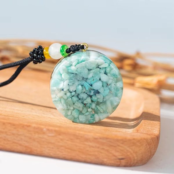 Pendentif Orgonite "Triskel Protecteur" en Amazonite – Image 2