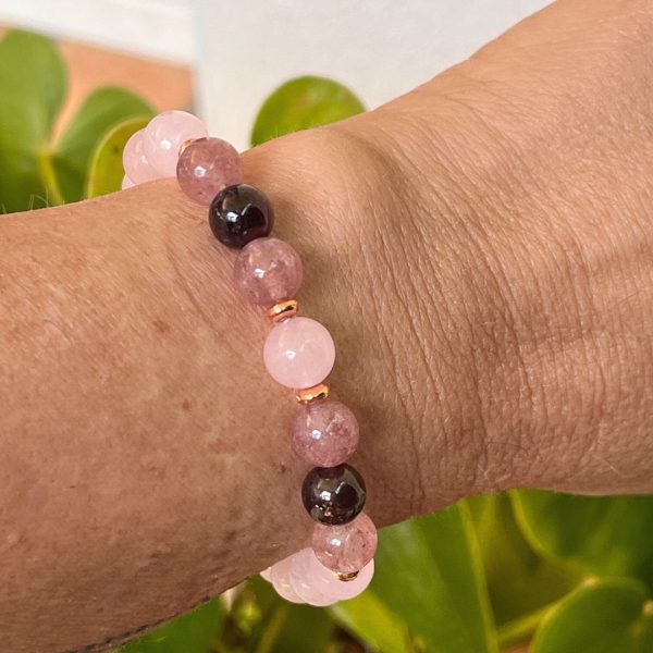 Bracelet "Amour Infini" en Quartz Rose, Grenat & Quartz Fraise – Image 2