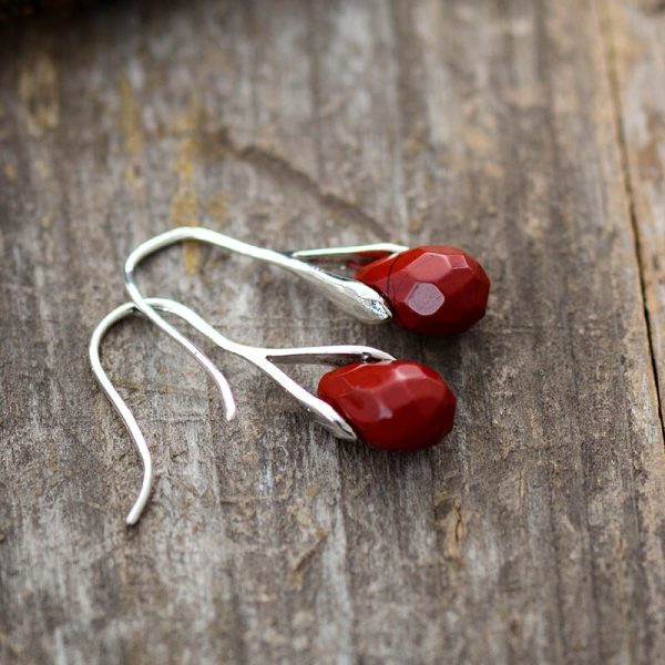 Boucles d’Oreilles Pendantes en Jaspe Rouge – Image 4