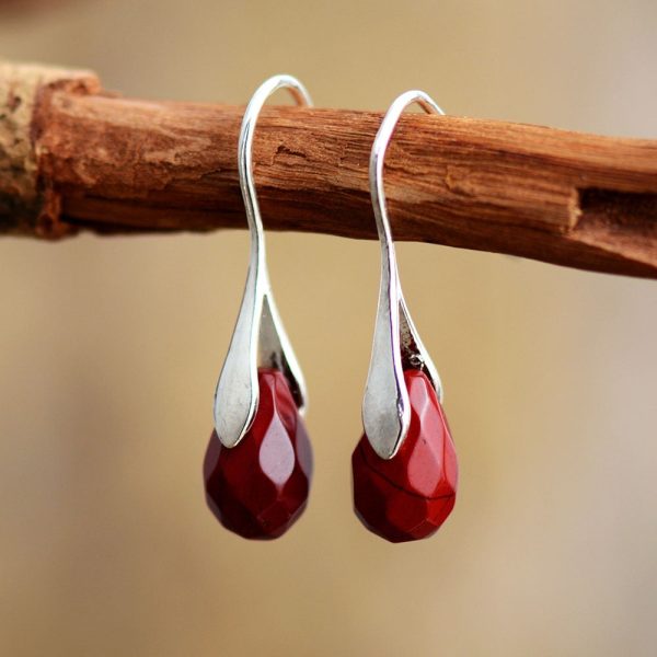 Boucles d’Oreilles Pendantes en Jaspe Rouge