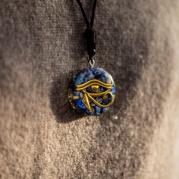 Pendentif Orgonite Oeil d'Horus en Pierres Naturelles – Image 4