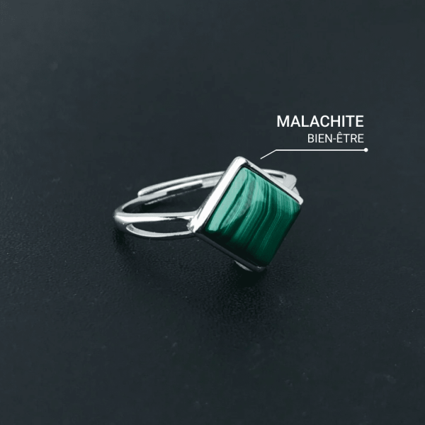 Bague Ajustable "Éclat Verdoyant" en Malachite - Forme Carré – Image 3