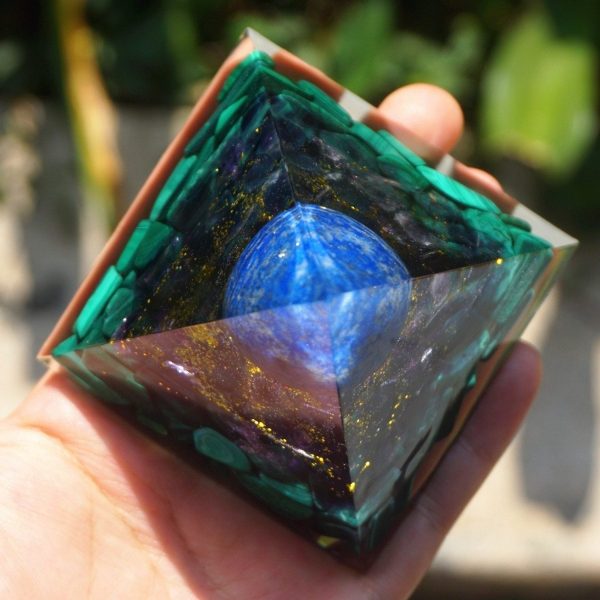 Orgonite "Kâli" en Lapis Lazuli, Améthyste & Malachite – Image 4